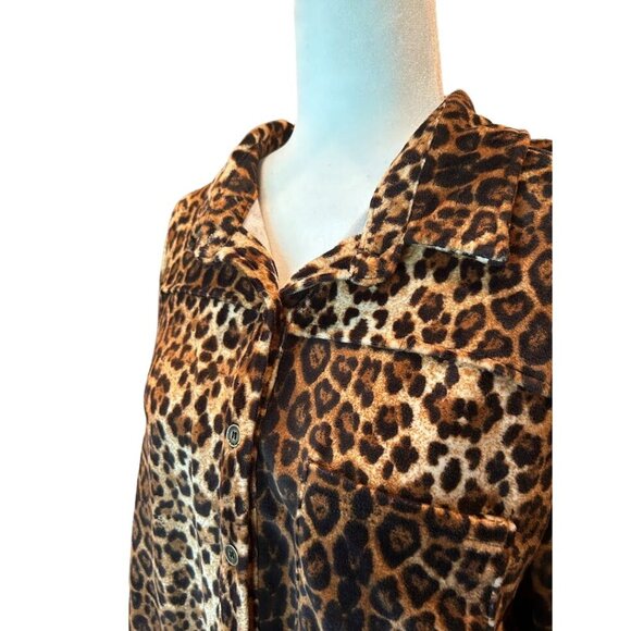 Umgee Women's Leopard Print Button-Up Long Sleeve Shirt M‎ - Picture 8 of 9
